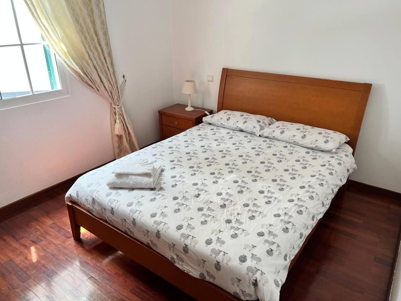 Comfortable 2-Bedroom Apartment For Relaxing Stays Funchal  Exterior photo